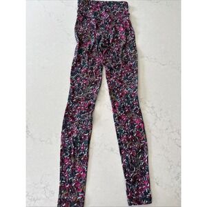 Lululemon Base Pace High Rise Tight Legging 28" Inseam Size‎ 2 Floral Electric